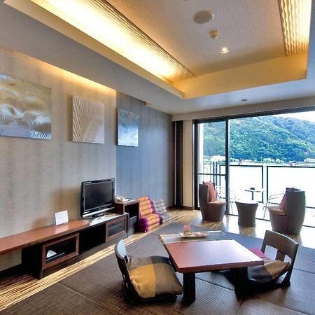 Kaze No Terrace Kukuna Hotel Fujikawaguchiko Exterior foto